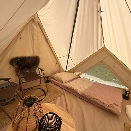 Роскошный шатер Wiesn-relax-camping Ranten